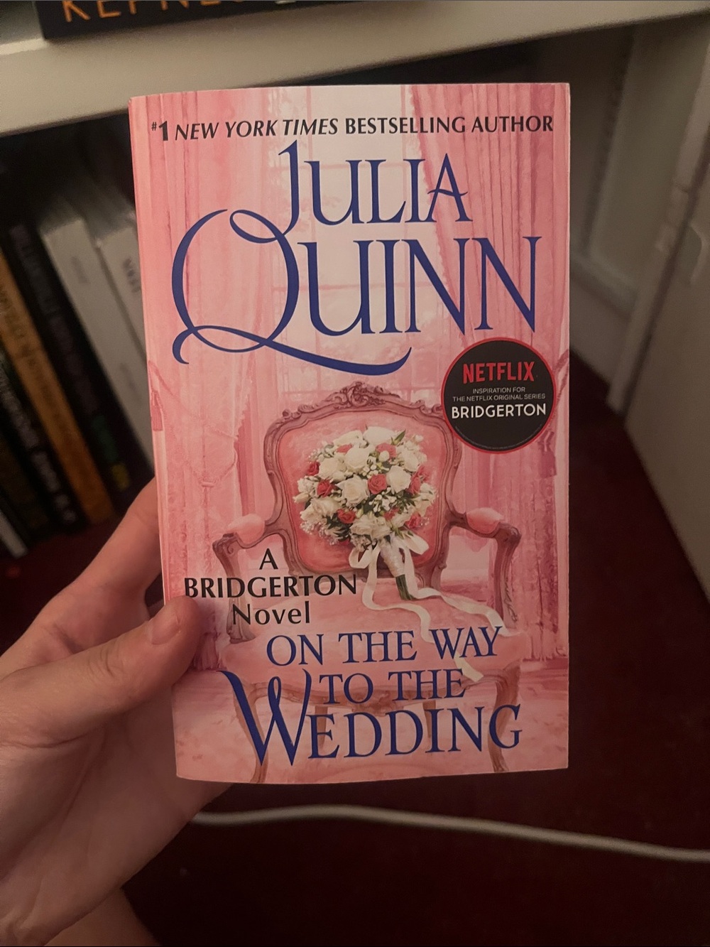 Julia Quinn "On the Way to the Wedding" - Pink Cover